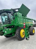 2013 John Deere S680 Image