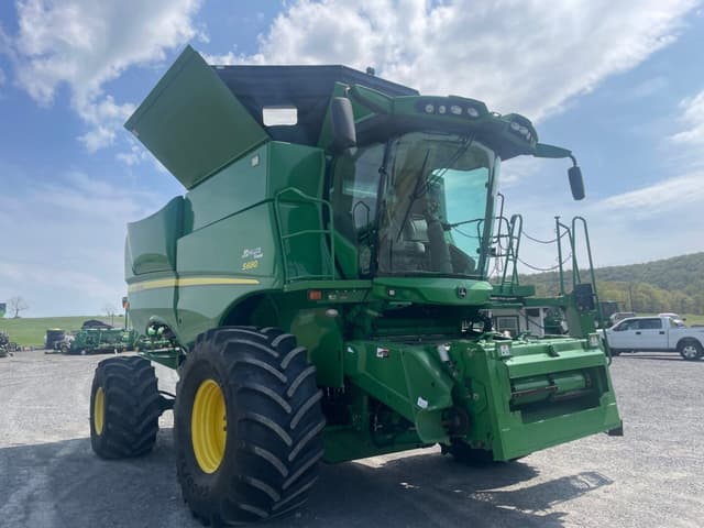 Image of John Deere S680 equipment image 4