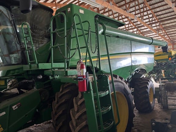 2013 John Deere S680 Equipment Image0