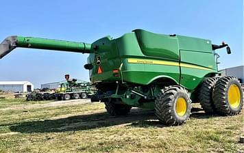 Main image John Deere S680 5