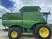 Thumbnail image John Deere S690 6