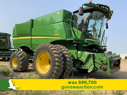 Image of John Deere S690 Primary image