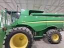 2013 John Deere S690 Image