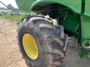 Main image John Deere S690 5