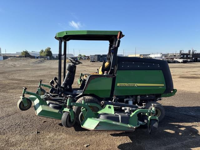 Image of John Deere 1600 Turbo equipment image 4
