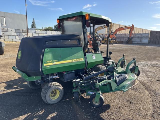 Image of John Deere 1600 Turbo equipment image 2