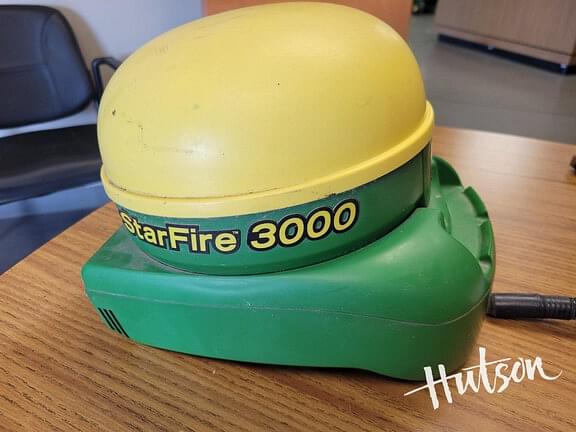 Image of John Deere StarFire 3000 Image 0