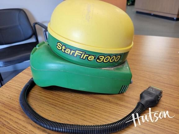 Image of John Deere StarFire 3000 Image 1