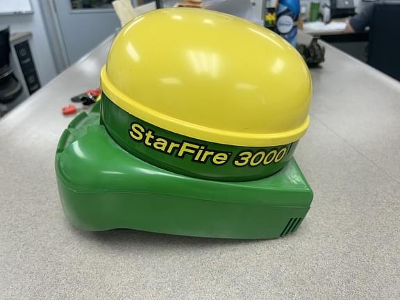 Image of John Deere StarFire 3000 Primary image