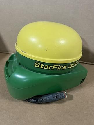 Image of John Deere StarFire 3000 Primary image