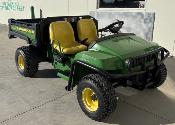 2013 John Deere Gator TX 4x2 Equipment Image0