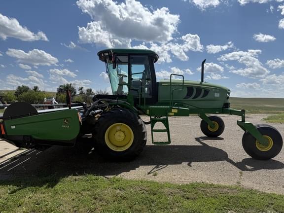 Image of John Deere W110 equipment image 1