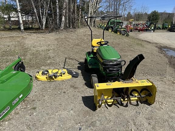 Image of John Deere X300 equipment image 2