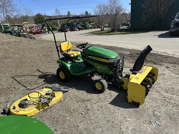 Image of John Deere X300 equipment image 4