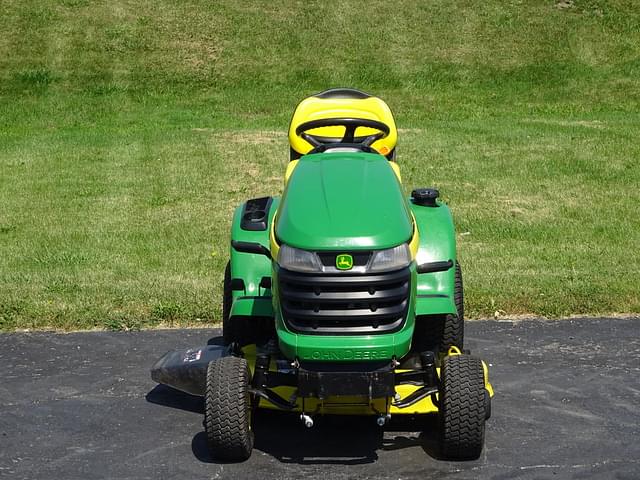 Image of John Deere X300 equipment image 1