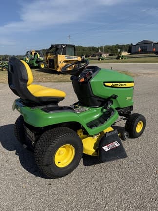 Image of John Deere X300 equipment image 2
