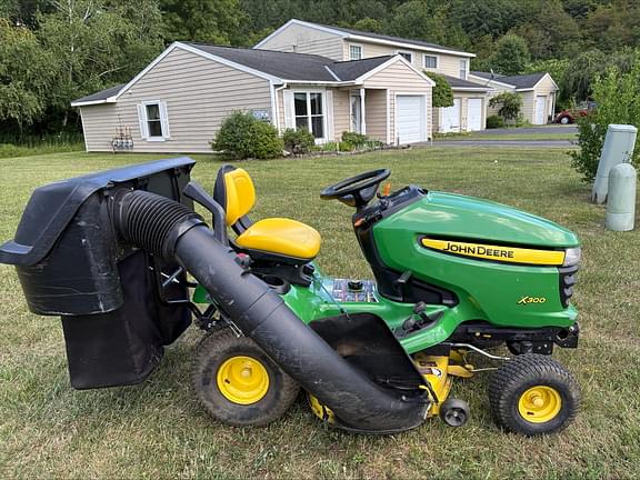 Image of John Deere X300 Primary image