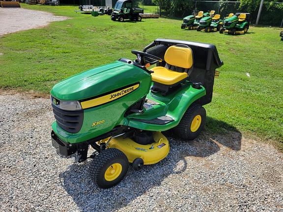 Image of John Deere X300 equipment image 2