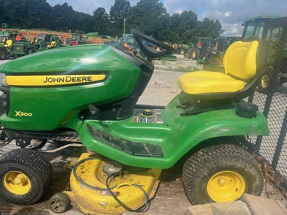 Image of John Deere X300 equipment image 2