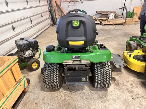 Image of John Deere X300 equipment image 3