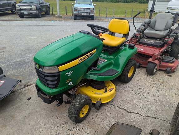 Image of John Deere X300 Primary image
