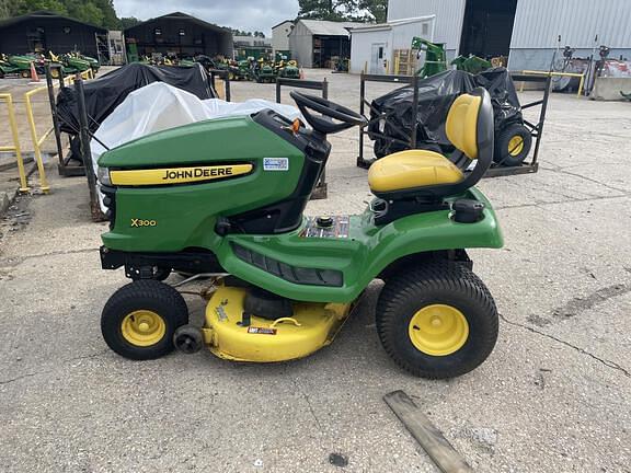 Image of John Deere X300 Image 0