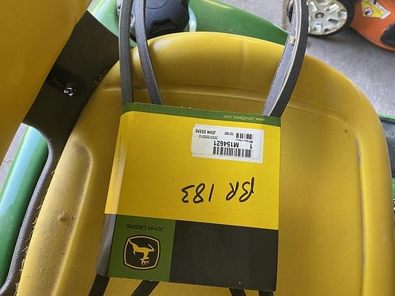 Image of John Deere X300 equipment image 4