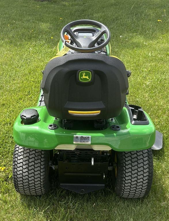Image of John Deere X300 equipment image 1