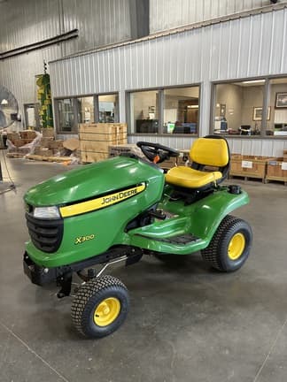 Image of John Deere X300 Primary image