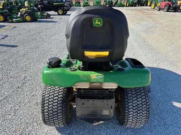 Image of John Deere X300 equipment image 3