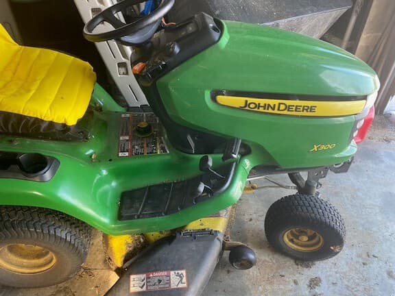 Image of John Deere X300 Primary image