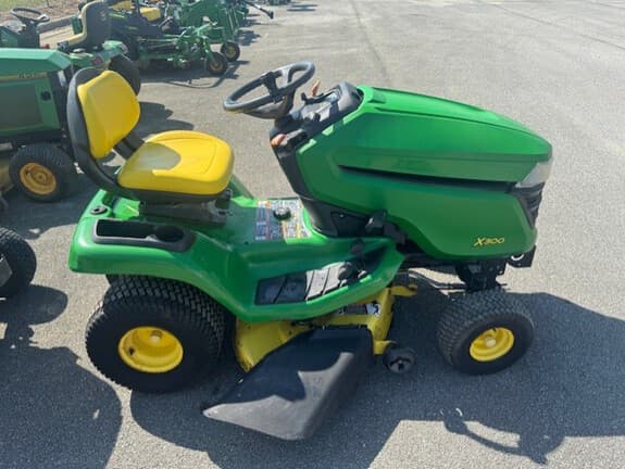 Image of John Deere X300 Primary image