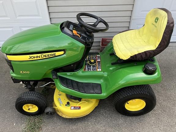 Image of John Deere X300 Primary image