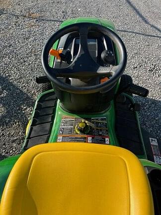 Image of John Deere X300 equipment image 3