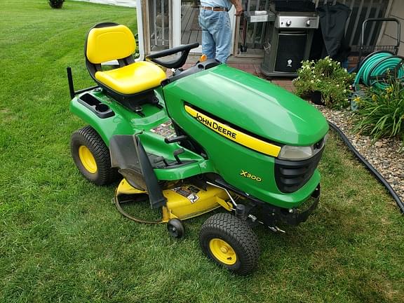 Image of John Deere X300 Primary image