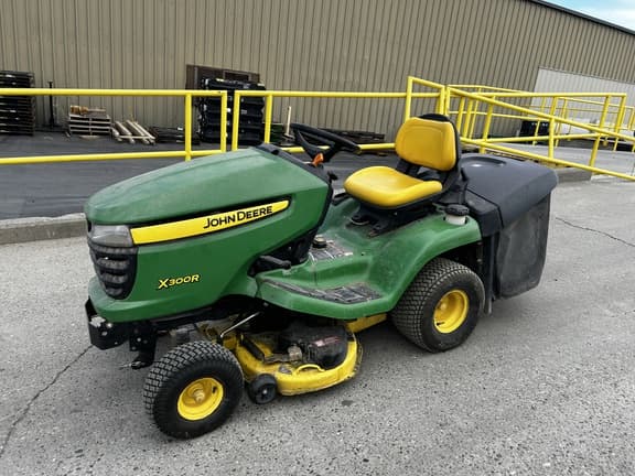 Image of John Deere X300R Primary image