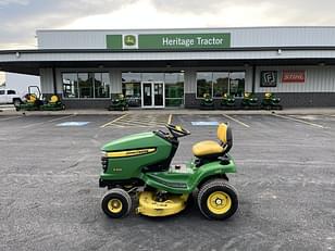 Main image John Deere X304