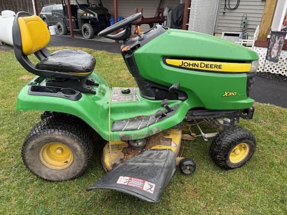 Image of John Deere X310 equipment image 3