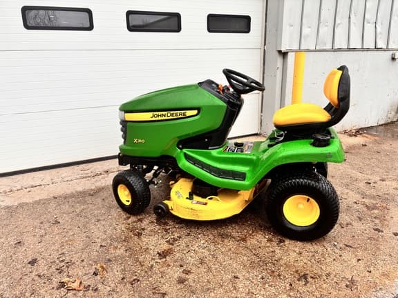 Image of John Deere X310 equipment image 2