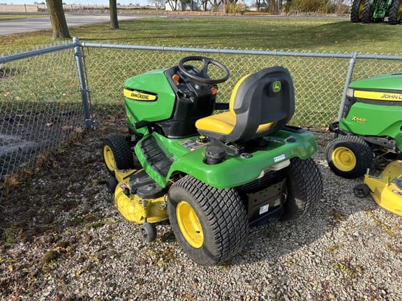 Image of John Deere X320 equipment image 3