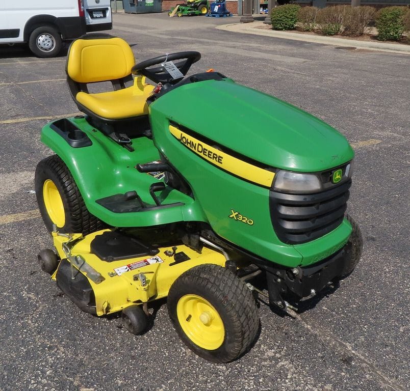 Main image John Deere X320