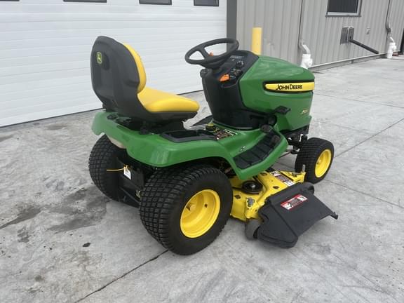 Image of John Deere X320 equipment image 3