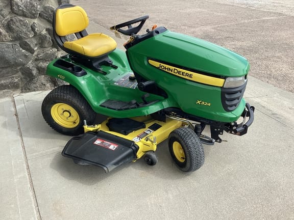 Main image John Deere X324