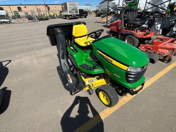 Image of John Deere X360 equipment image 3