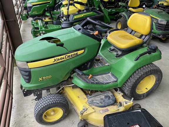 Image of John Deere X500 equipment image 3