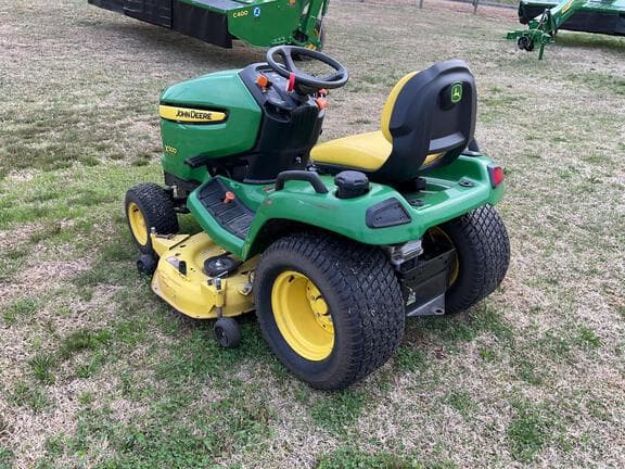 Image of John Deere X500 equipment image 3