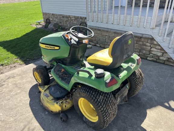 Image of John Deere X500 equipment image 1