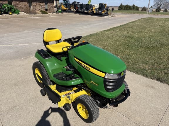 Image of John Deere X500 equipment image 2