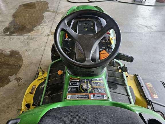 Image of John Deere X530 equipment image 3