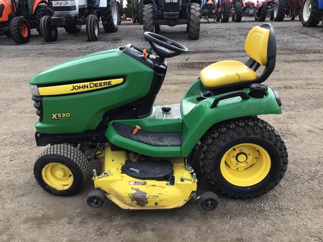 Image of John Deere X530 equipment image 3